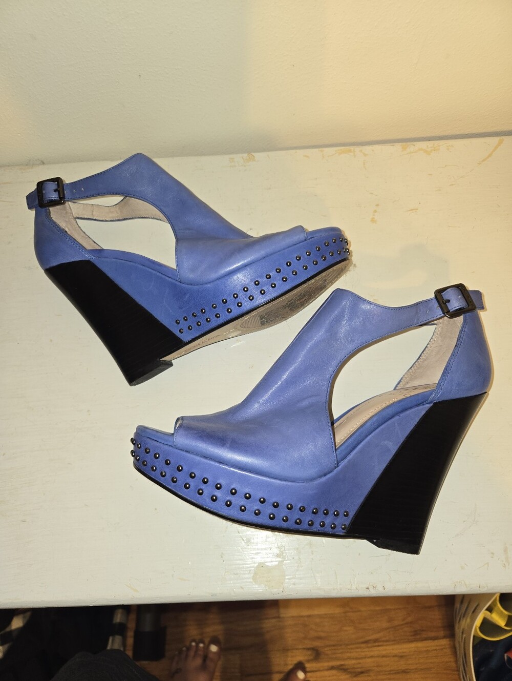 Vince Camuto Wedges